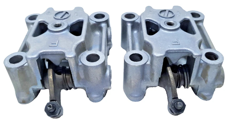 Supports d'arbre à cames Honda CM 125 T 1980 Réf : 12231-399-000