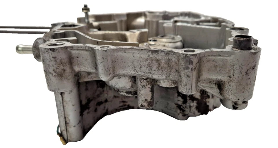 Carter moteur central gauche Honda CM 125 Custom 1995 Réf : 11200-KC2-770