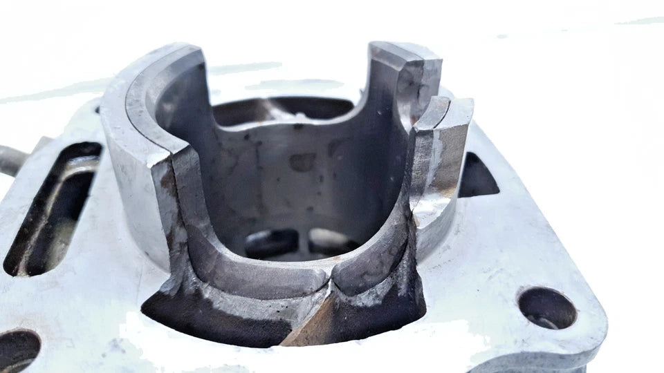 Cylindre 56mm Yamaha DT125R 1997 n°2 Réf : 3MB113110000