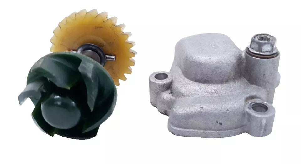 Pompe à eau complète Yamaha DT125LC 1987 n°13 Réf : 10V-12450-00-00