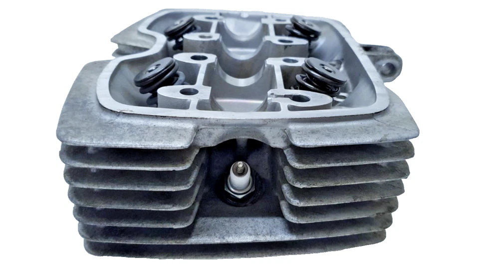 Culasse Honda CM 125 T 1980 Réf : 12200-399-000