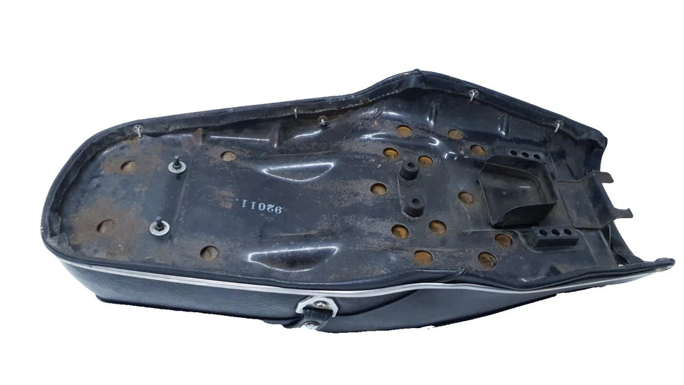 Selle Honda CM 125 T 1980 Réf : 77200-419-000