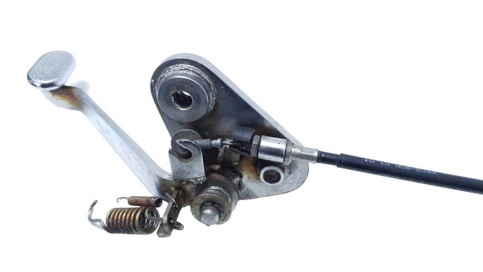 Pédale de frein arrière Kymco Zing 125 1997 Réf : 4650AKEC2900FIS