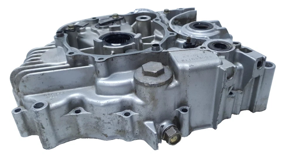 Carter moteur central gauche Kymco Zing 125 1997