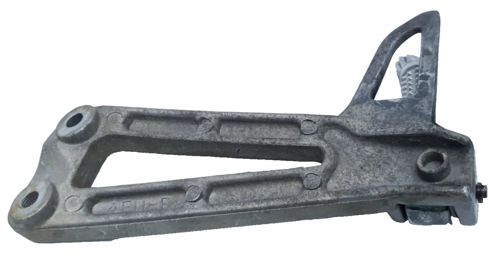 Yamaha TDR 125 1996 Right Rear Footrest #2 Ref: 4FU2742L0000