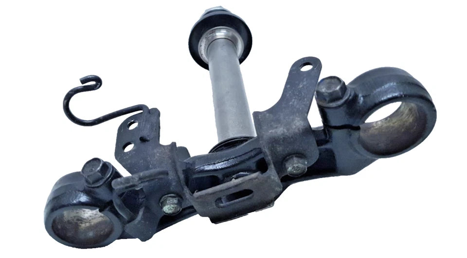 Té de fourche inférieur Honda CBR 125 2007 Réf : 53219-KPP-900