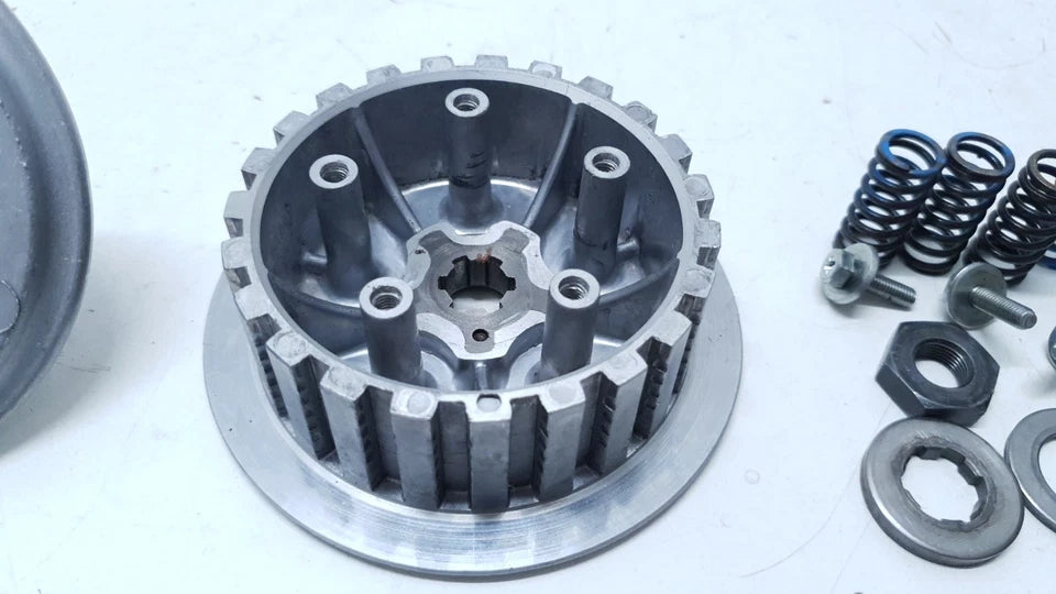 Embrayage incomplet Yamaha TDR 125 1997 Réf : 37F-16371-01