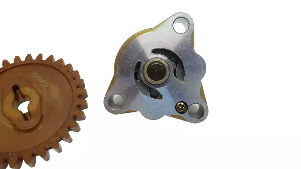 Pompe à huile Suzuki GN 125 2001 Réf : 16400-05201-000