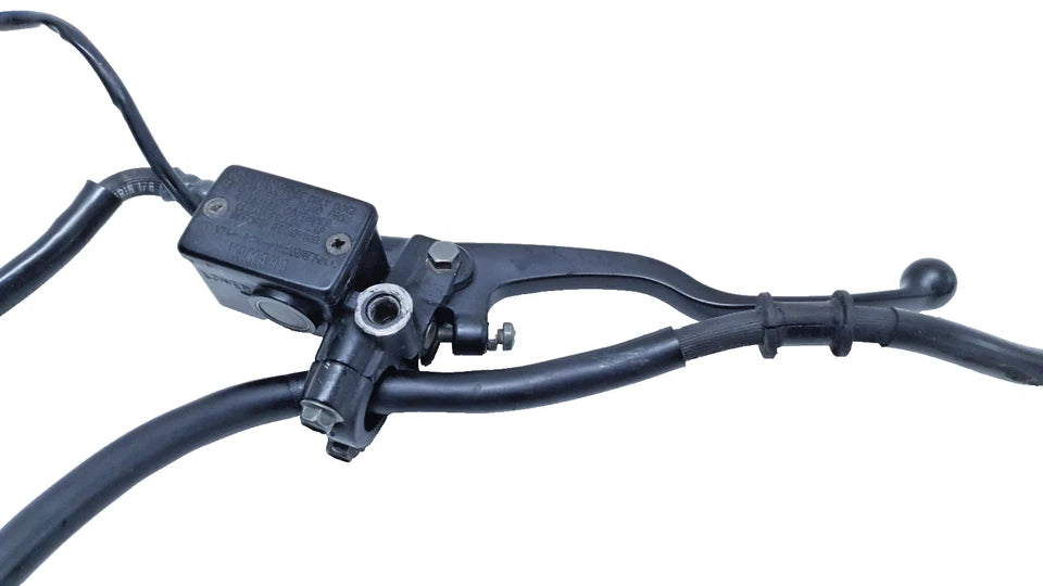 Maître cylindre de frein avant Yamaha TDR 125 2002 n°2 Réf : 5CG2583T1100