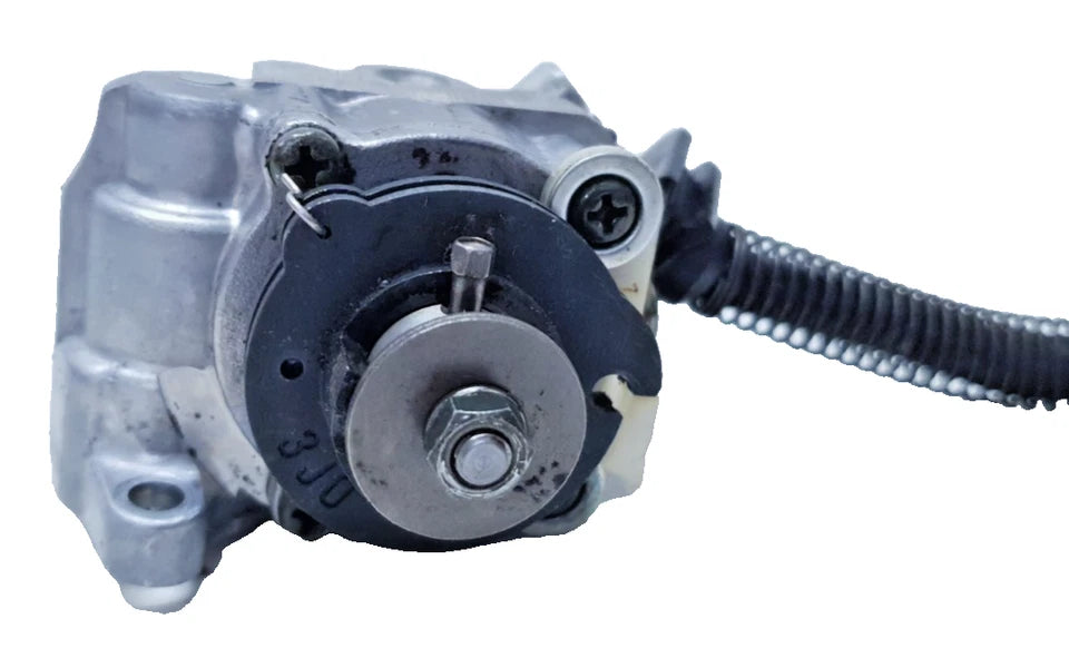 Pompe à huile Yamaha DT125R 1997 n°2 Réf : 3MB131010100
