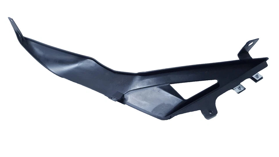 Carénage de selle droit Aprilia RS 50 2010 Réf : 00H04419771