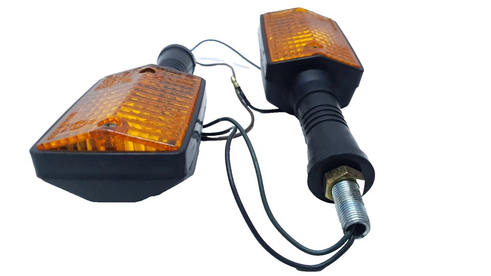 Clignotants avant Yamaha SR 125 1993 Réf : 3MW833101000