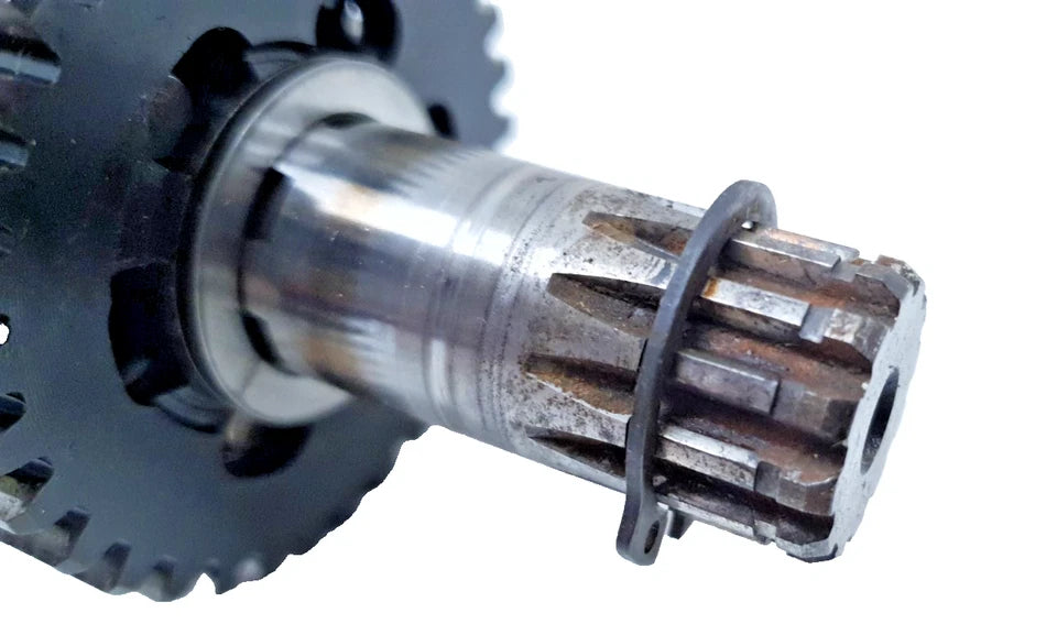 Arbre secondaire de boite de vitesse Yamaha TZR 50 2005 Réf : 4YVE74210000