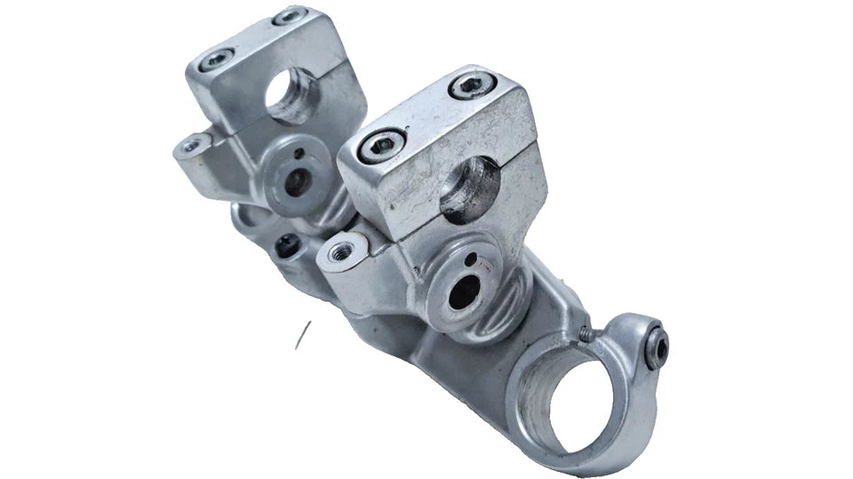 Té de fourche supérieur Honda CA 125 Rebel 1997 Réf : 53230-KEB-621