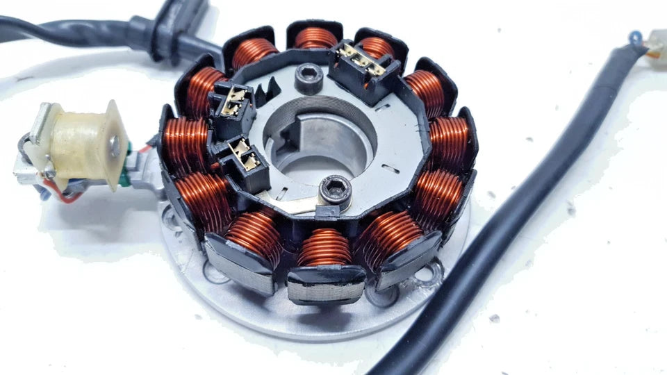 Stator d'allumage Yamaha TZR 50 2002 n°3 Réf : 4YVH55000000