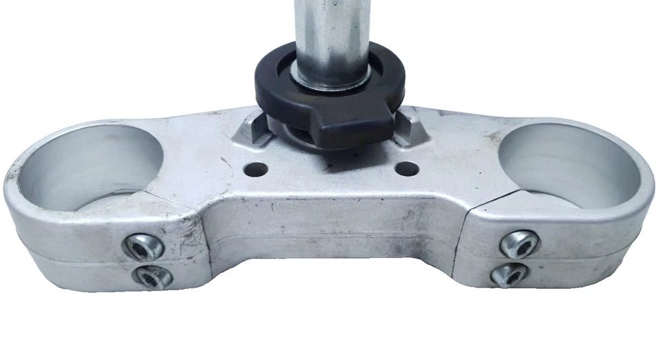 Té de fourche inférieur Aprilia RS 50 2008 Réf : 896531