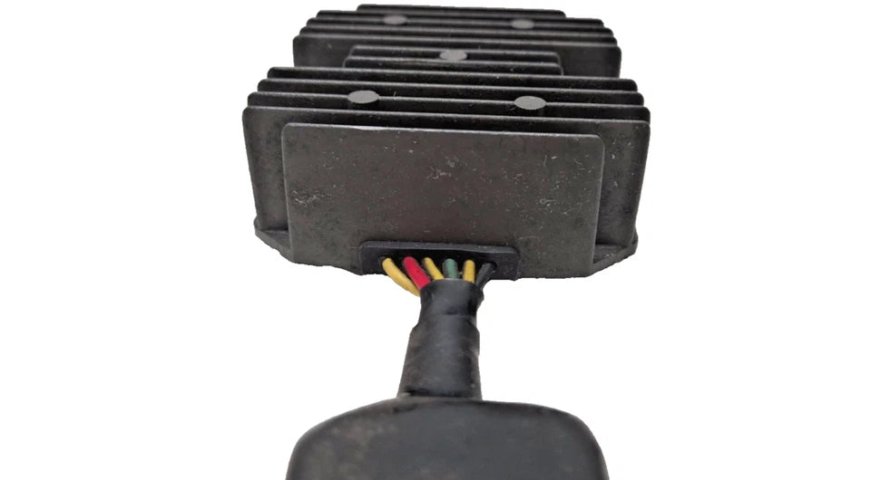 Régulateur de tension Honda CM 125 Custom 1995 Réf : 31600-KC2-681