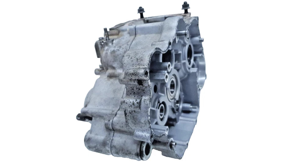 Carters moteur centraux Kawasaki KMX 125 1988 Réf : 140021487