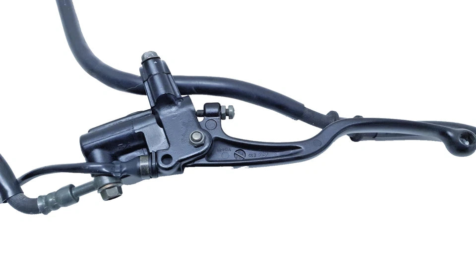 Maître cylindre de frein avant Yamaha TDR 125 2002 n°2 Réf : 5CG2583T1100