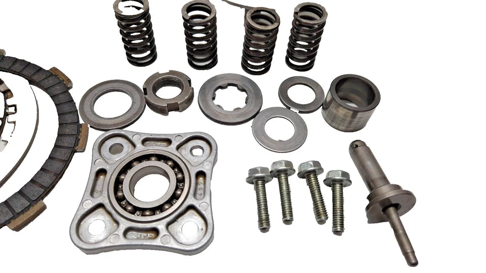 Embrayage complet Honda CM 125 Custom 1995 Réf : 22100-KB4-670