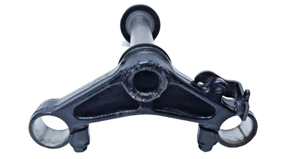Té de fourche inférieur Honda CBF 125 2010 Réf : 53219-KWF-930