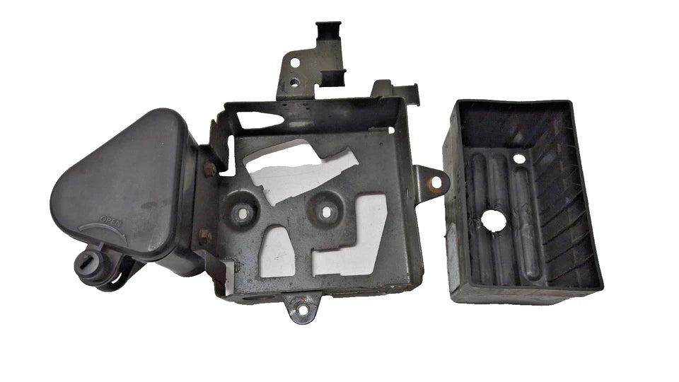 Support batterie Honda CM 125 Custom 1995 Réf : 50325-KB4-000