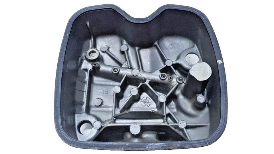 Couvre culasse Honda CBF 125 2010 Réf : 12311-KWF-940