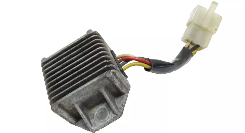 Régulateur de tension Yamaha DT125LC 1987 n°12 Réf 34X-81960-90-00