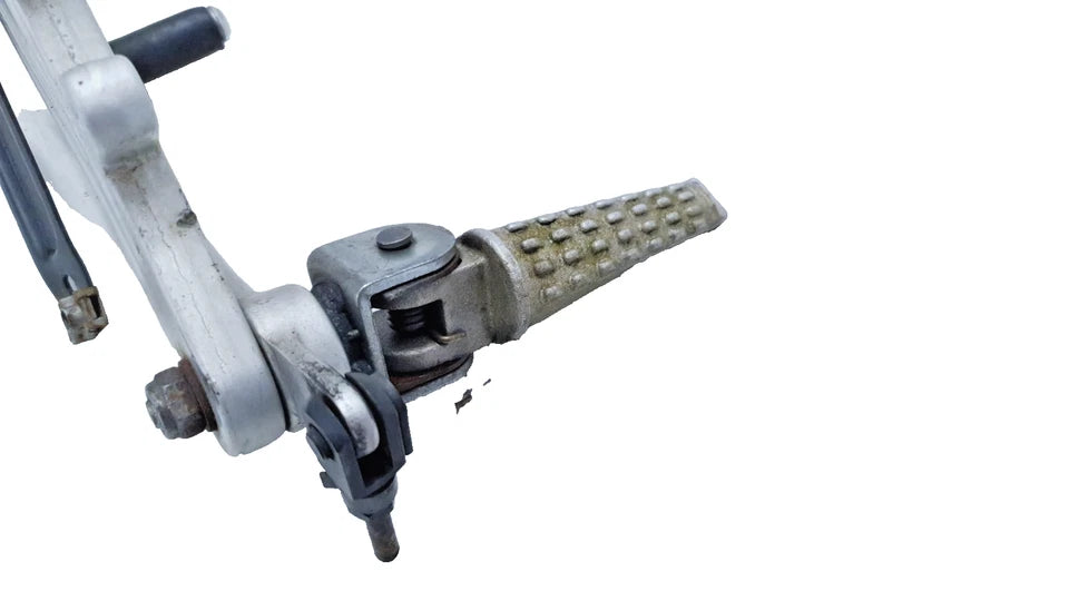 Repose pied avant droit Aprilia RS 50 2008 Réf : 00H01504121