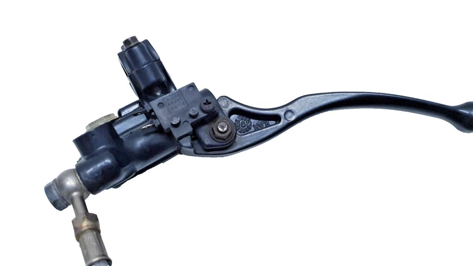 Maître cylindre de frein avant Honda CLR 125 CityFly 2001 Réf : 45500-KAK-900