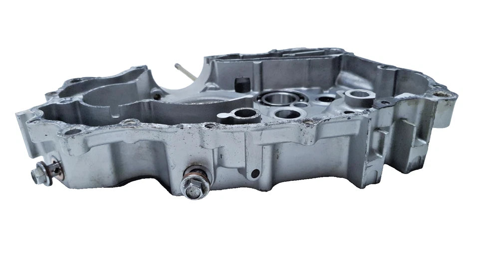 Carter moteur central droit Kymco Zing 125 1997