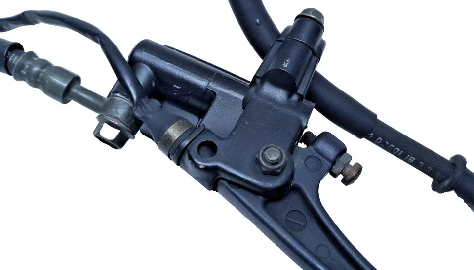 Maître cylindre de frein avant Yamaha TDR 125 1997 Réf : 2KF-25850-00