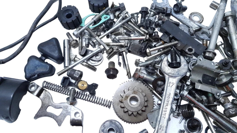 Kit visserie et pièces diverses Honda CBF 125 2010