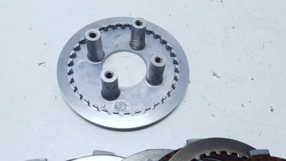 Embrayage incomplet Honda CBR 125 2007 Réf : 22100-KTY-D30