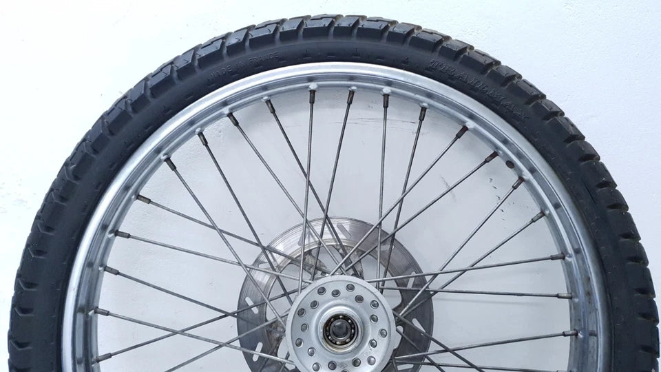 Roue avant Yamaha DT125R 1997 n°2 Réf : 944162518400