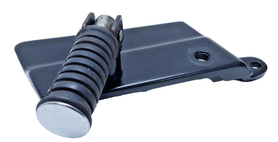 Repose pied arrière gauche Yamaha XV 125 Virago 2000 Réf : 2UJ274300033