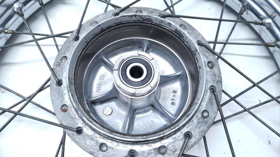 Roue avant Honda CM 125 T 1980 Réf : 44701-419-671