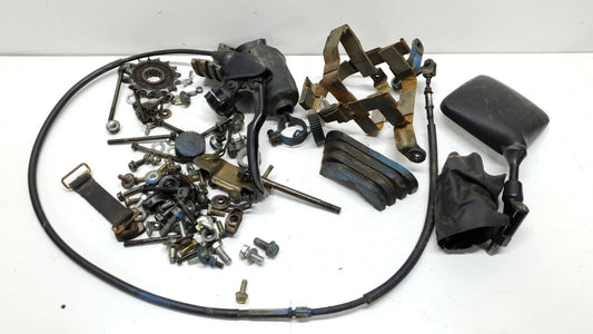 Kit visserie & pièces diverses Suzuki 125 DR 1985 Screw