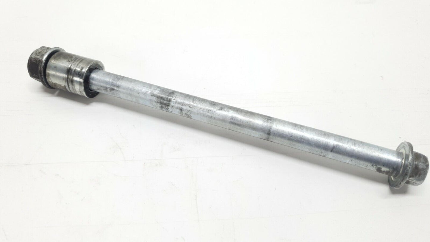 Axe de roue avant Honda CG 125 1998 Réf : 44301-GCF-670 Front wheel axle