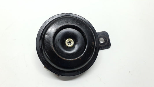 Klaxon 12V - avertisseur sonore Suzuki GN 125 2001 Réf : 38500-38361-000 Horn