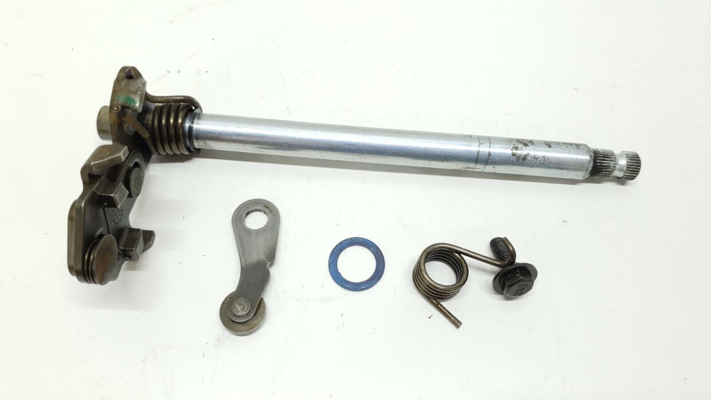 Axe de sélecteur Honda CBF 125 2012 Réf : 24610-KRM-840 Selector shaft