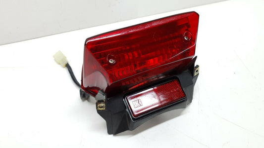 Feu arrière Yamaha YBR 125 2010 Réf : 18C-H4700-01 Rear lamp