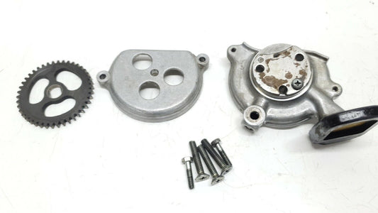 Pompe à huile Honda CM 125 T 1978-1981 N°2 Réf : 15100-402-000 Oil pump