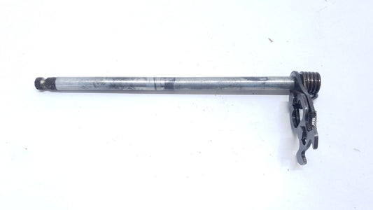 Axe de sélecteur Honda CB 125 T 1980 n°2 Réf : 24610-399-000 Selector shaft