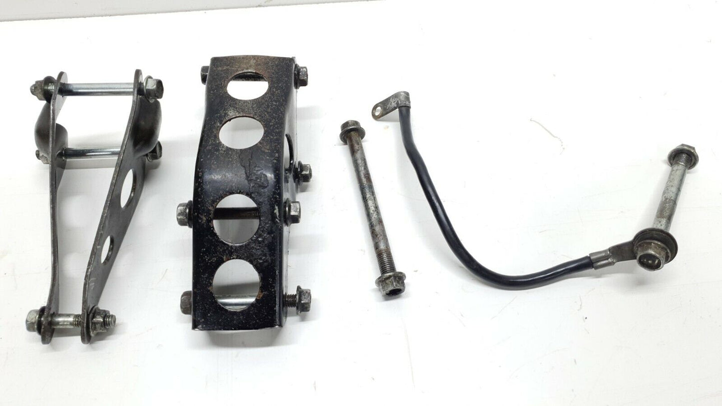 Supports moteur Honda CM 125 Custom 1987 Réf : 50351-KB4-000ZA Engine Suport