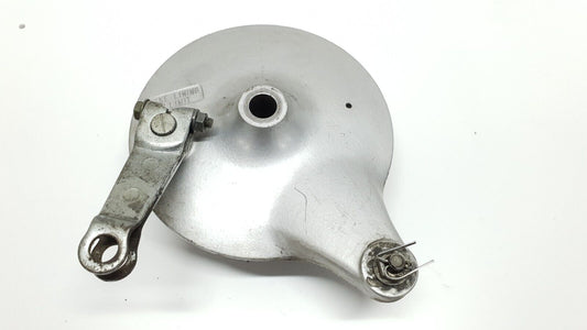 Tambour de frein arrière Suzuki GN 125 2001 Réf : 64210-39115-000 Rear brake