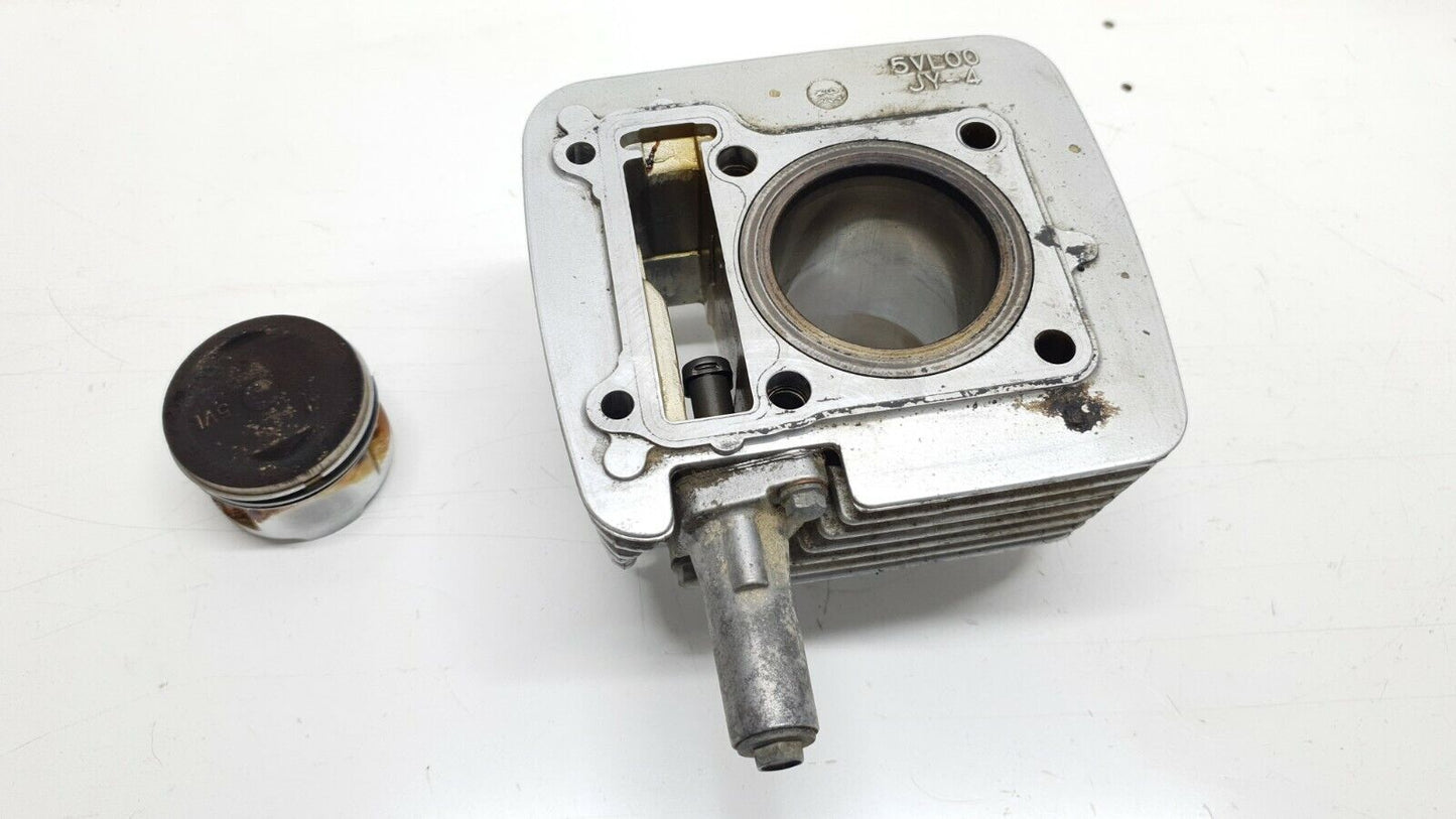 Cylindre et piston 54mm Yamaha YBR 125 2006 Réf : 5VLE13101000 Cylinder