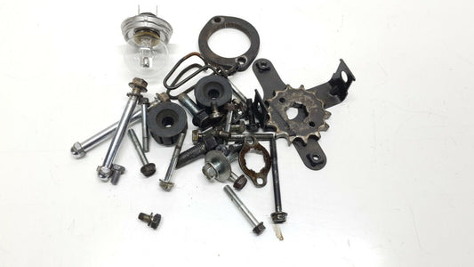 Kit visserie & diverses pièces Honda CM 125 Custom 1987 Screw