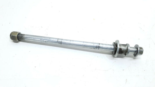 Axe de roue avant Suzuki 125 DR 1985 Réf : 54711-44A01-000 Front wheel axle