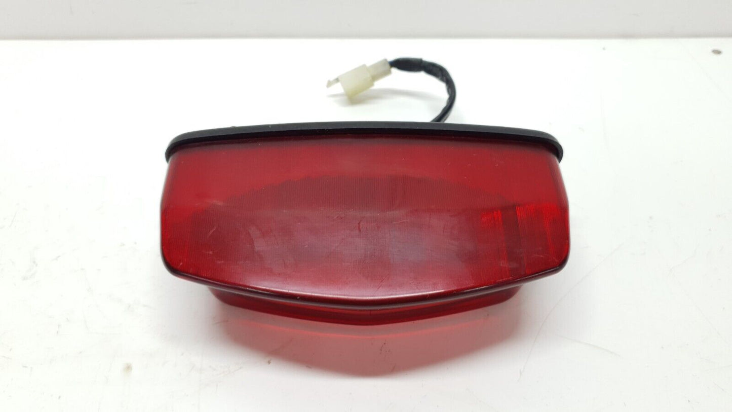 Feu arrière Yamaha YBR 125 2009 Réf : 3D9-H4700-00 Rear lamp